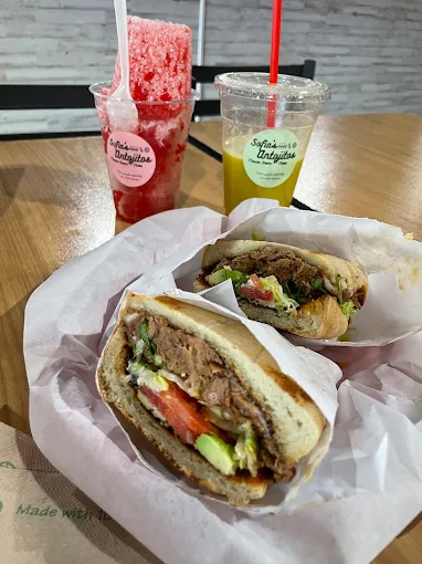 Torta with raspado and agua fresca